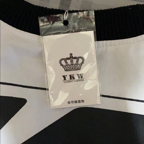 Jacket - Picture 4 of 4